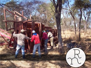 mangas, casillas de operaciones, cepos, cargadores fijos, cargadores moviles, balanzas, tranqueras, portones, comederos, maderas duras, pisos deck, tirantes para techos, tirantes para galerias, pergolas, trabajos artesanales, mesas, bancos, sillas, hamacas, sillones, maseteros, articulos rurales, maquinaria, maquina usada, maquinas usadas, balnearia, brinkmann, carpinteria rural, chipion, cordoba, forraje, forrajeros, freyre, la paquita, marull, morteros, porteña, rafaela, rincon del norte, san francisco, san guillermo, santa fe, suardi, sunchales, transporte, villa trinidad